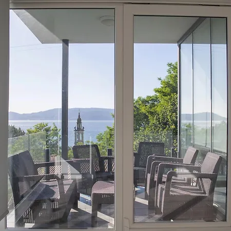 Holiday home Casa En Tarela,