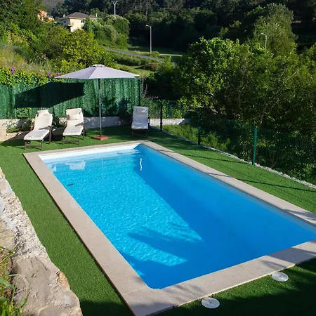 Casa En Tarela, Holiday home