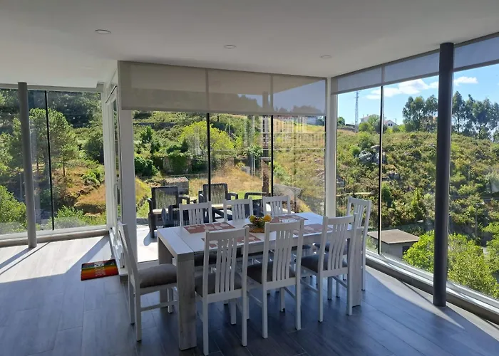 Casa En Tarela, * Porto do Son